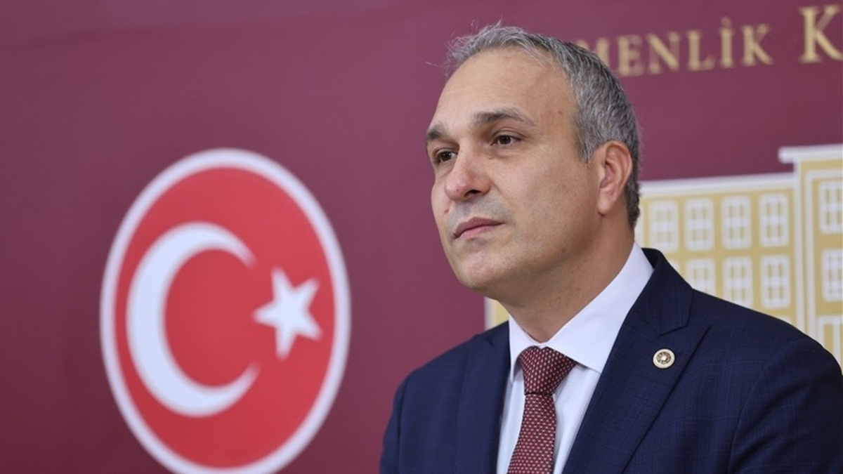 Suat Özçağdaş: Amine Cansu Çelik yalnız değildir, Üsküdar\'ın iradesi yalnız değildir