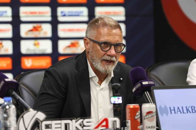 Samsunspor Teknik Direktörü Fink: Forvetimiz olsaydı Kocaelispor karşısında kazanırdık