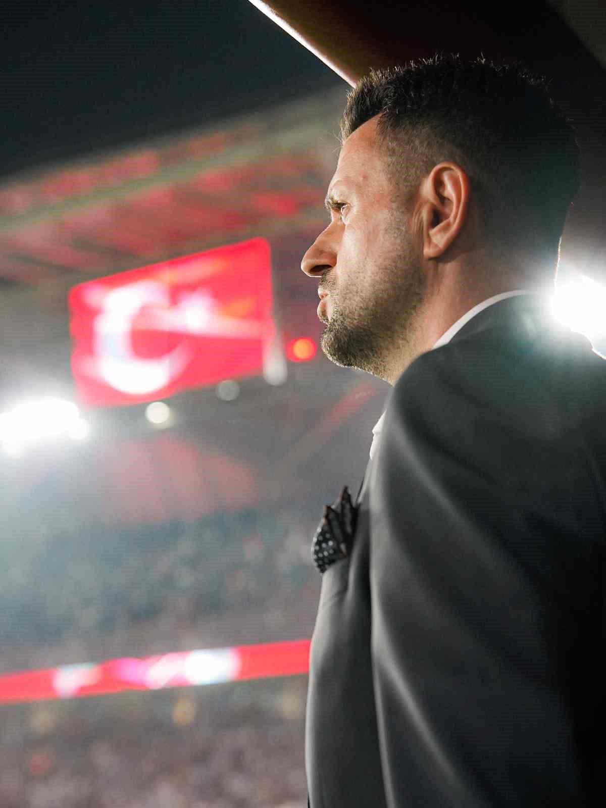 Trabzonspor, Gençlerbirliği karşısında ilk yarıda Onuachu ve Salah\'ın golleriyle 3-0 öne geçti