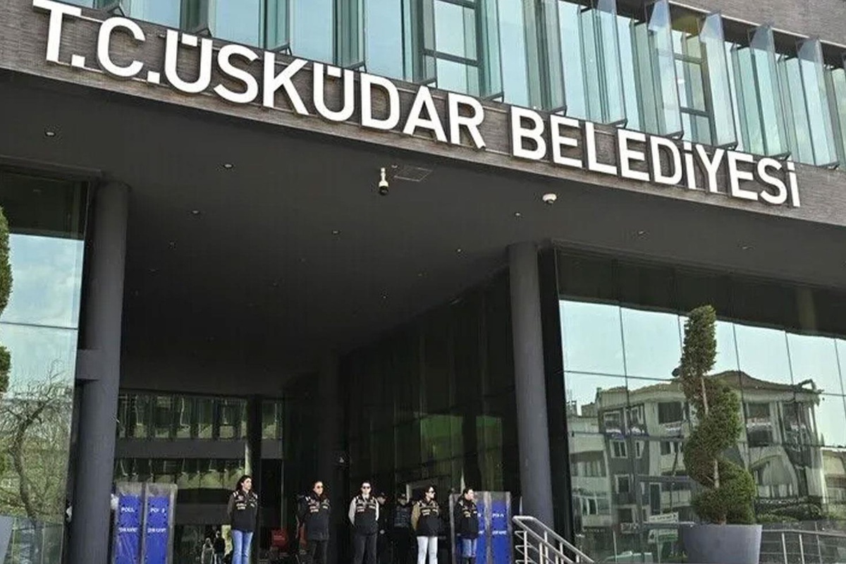 Üsküdar Belediyesi\'ne yönelik soruşturmada 3 kişi tutuklandı