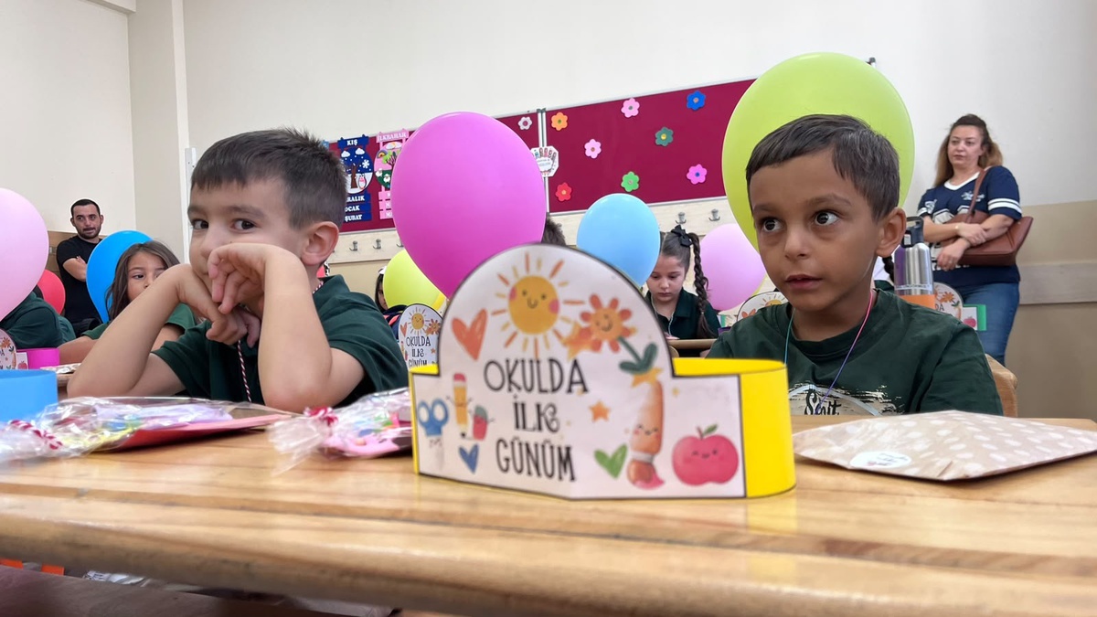 Uyum eğitimi başladı: Minikler ders başında