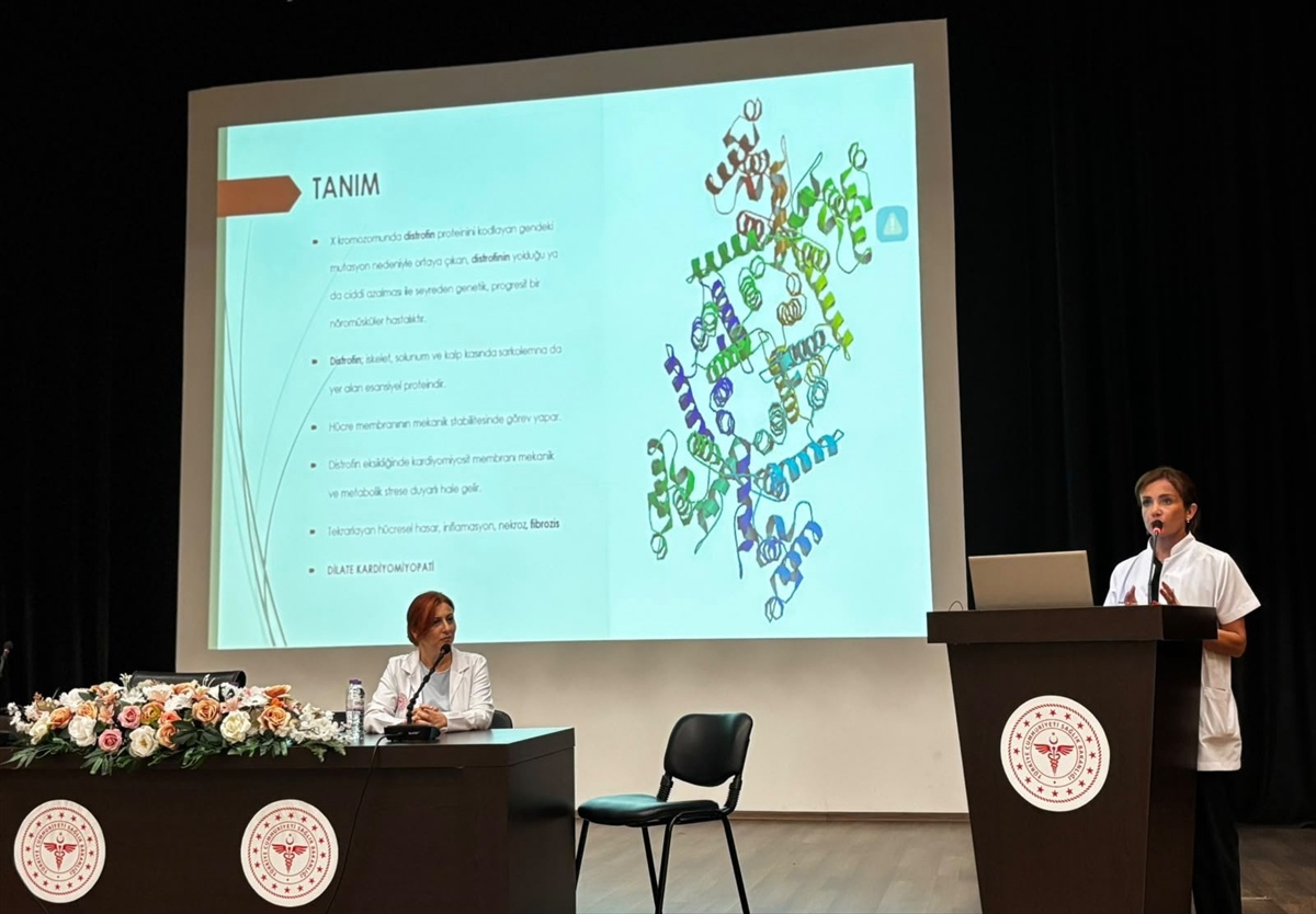 Antalya\'da DMD hastalarının acil durum yönetimi bilimsel programda ele alındı