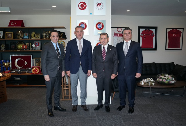 Dursun Özbek'ten, TFF Başkanı Hacıosmanoğlu'na ziyaret