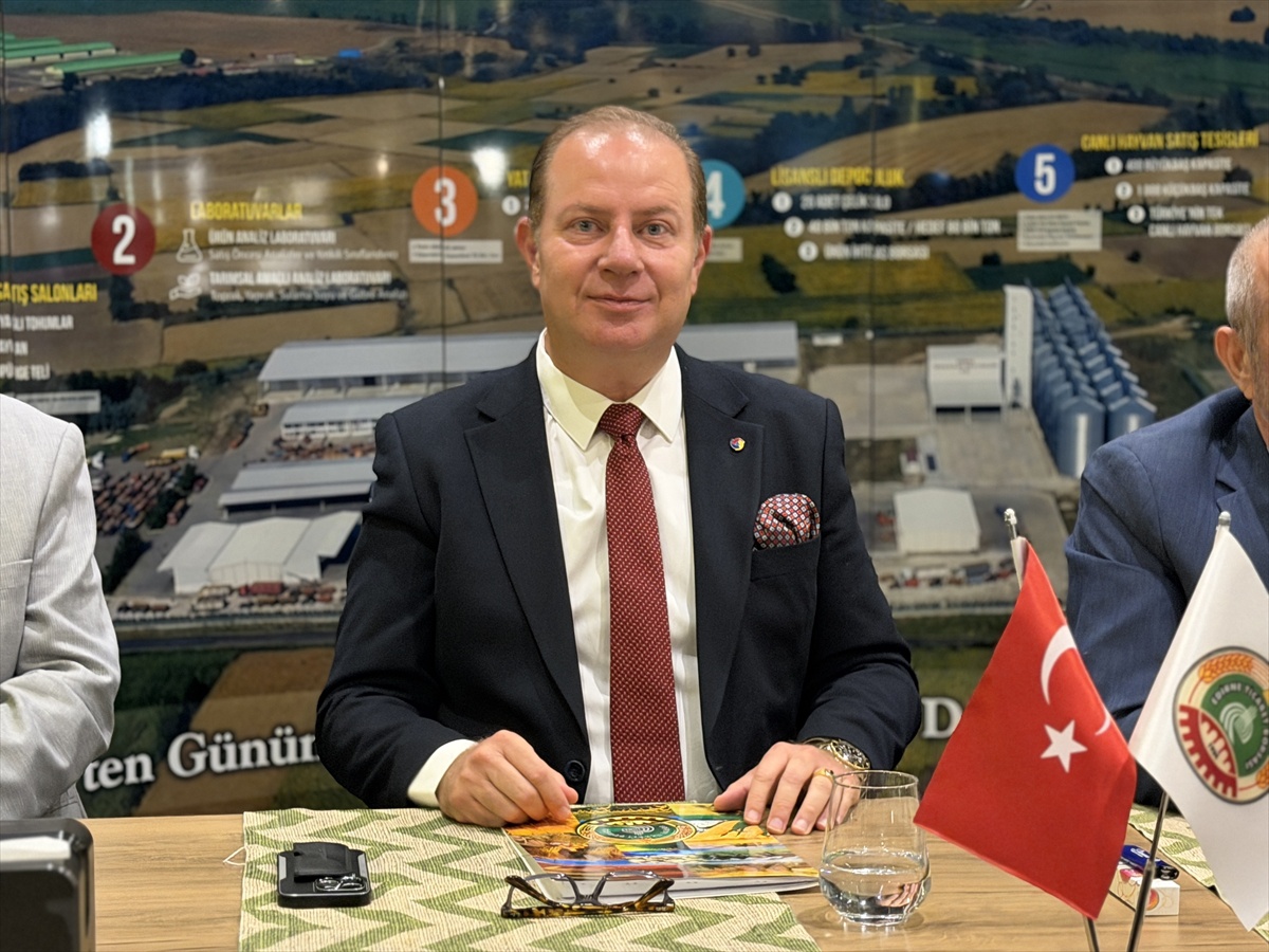 Edirne Ticaret Borsası Başkanı Özay Öztürk, 12 Ekim seçimlerinde aday olmayacağını duyurdu