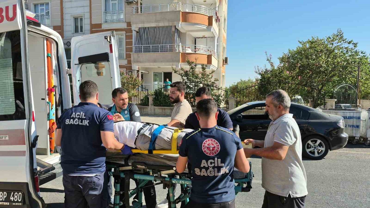 Adıyaman'da iki motosiklet çarpıştı, 3 kişi yaralandı ve hastaneye kaldırıldı