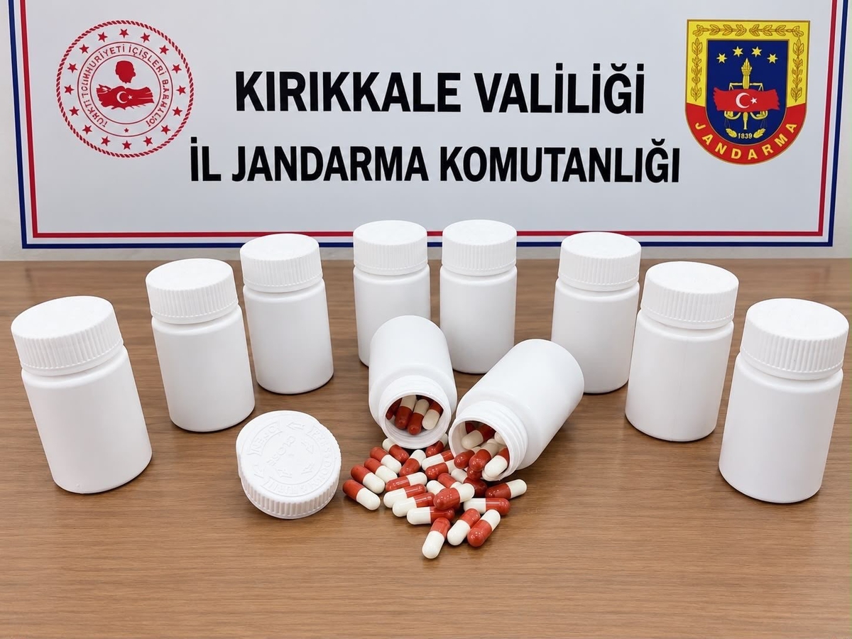 Kırıkkale\'de sentetik hap operasyonu, 539 hapla yakalanan sürücü tutuklandı