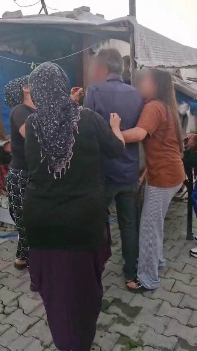 Hatay Antakya'da palayla 4 kişiyi yaralayan alkollü koca yakalandı