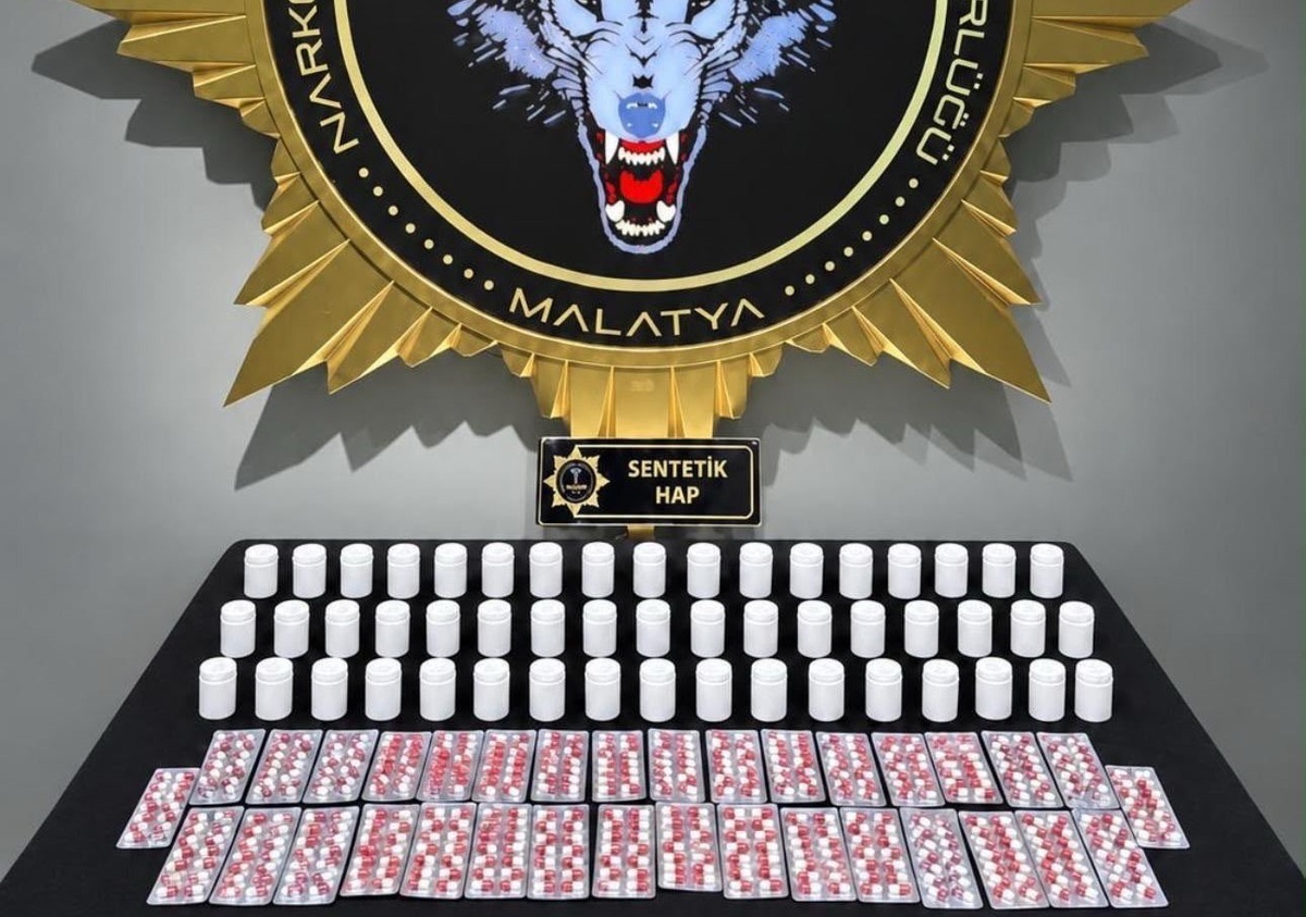 Malatya\'daki uyuşturucu operasyonunda 3 bin 601 sentetik ecza ele geçirildi