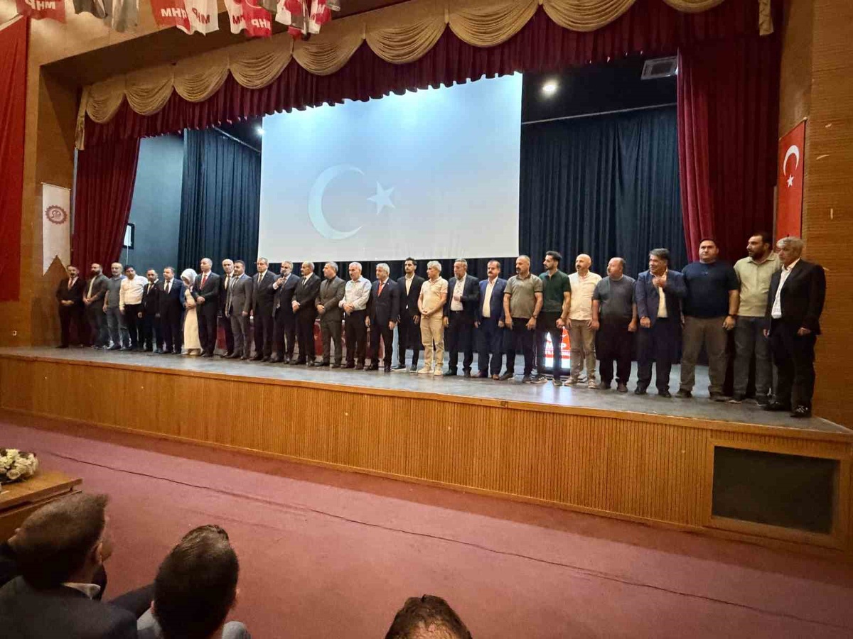 MHP Siirt İl Kongresi\'nde Cengizhan Tükenmez yeniden başkan seçildi