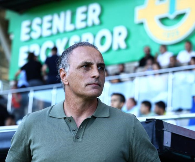 Esenler Erokspor Teknik Direktörü Gürsel: Takım olma olgusunu henüz oturtamadık
