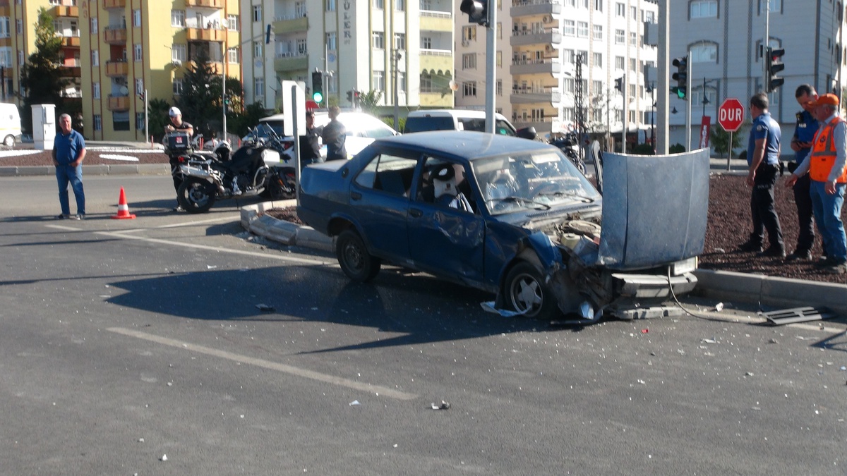 Kilis\'te Motosiklet Kazası: Bir Kişi Hayatını Kaybetti