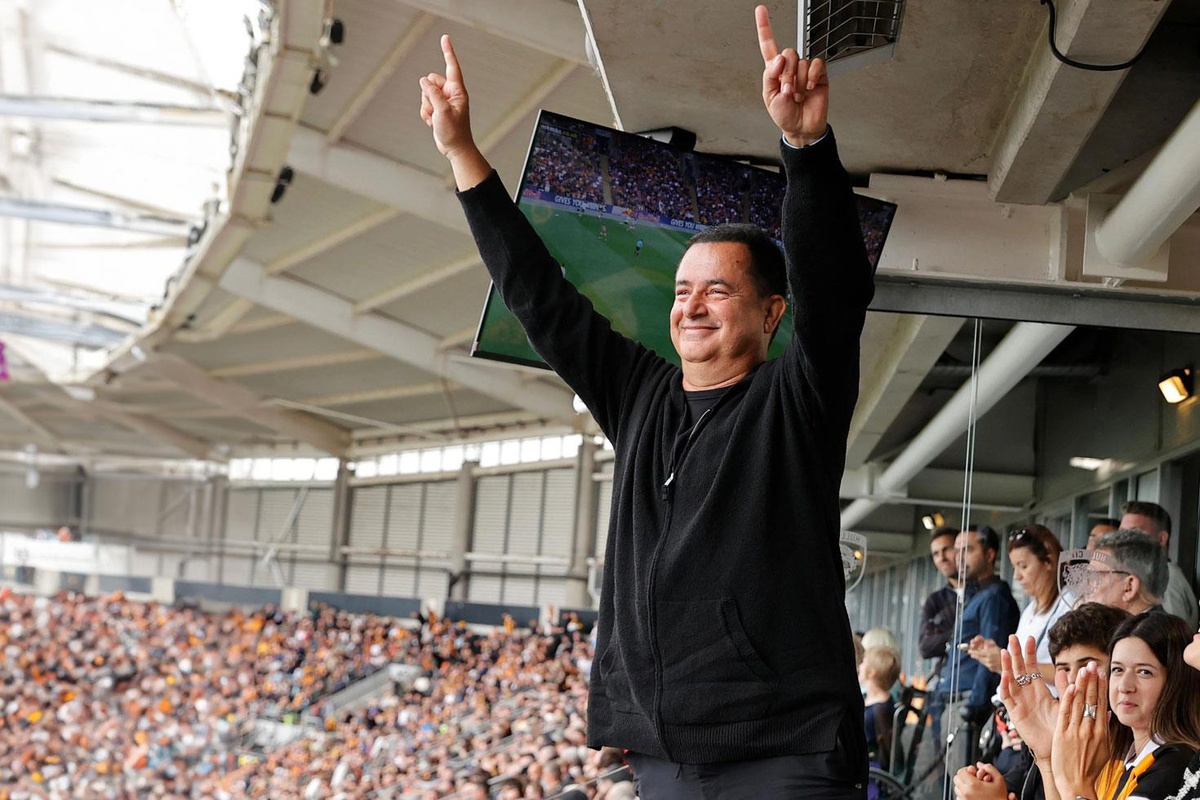 Premier Lig\'de Hull City şaşkınlığı! Herkes şoke oldu