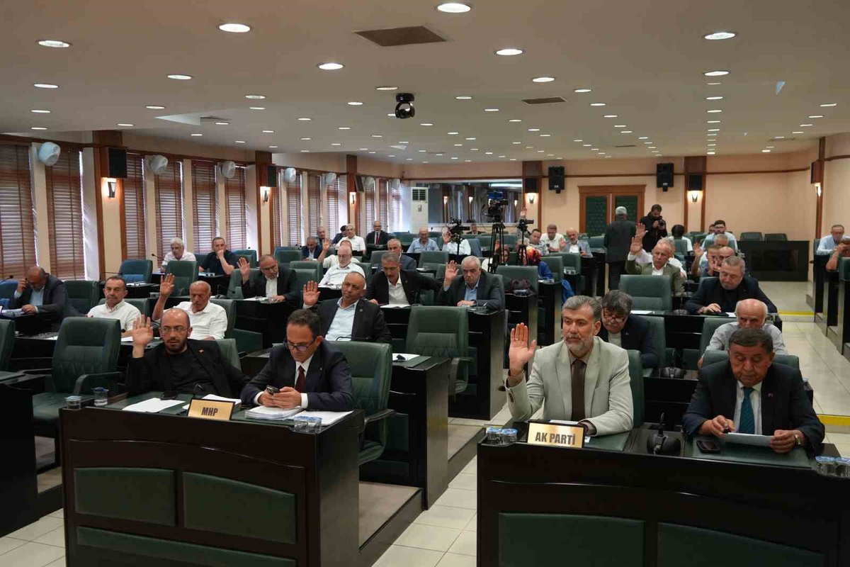 Samsun Meclisi\'nde Atakum Belediyesi\'nin maaş alamayan personeli için destek istendi