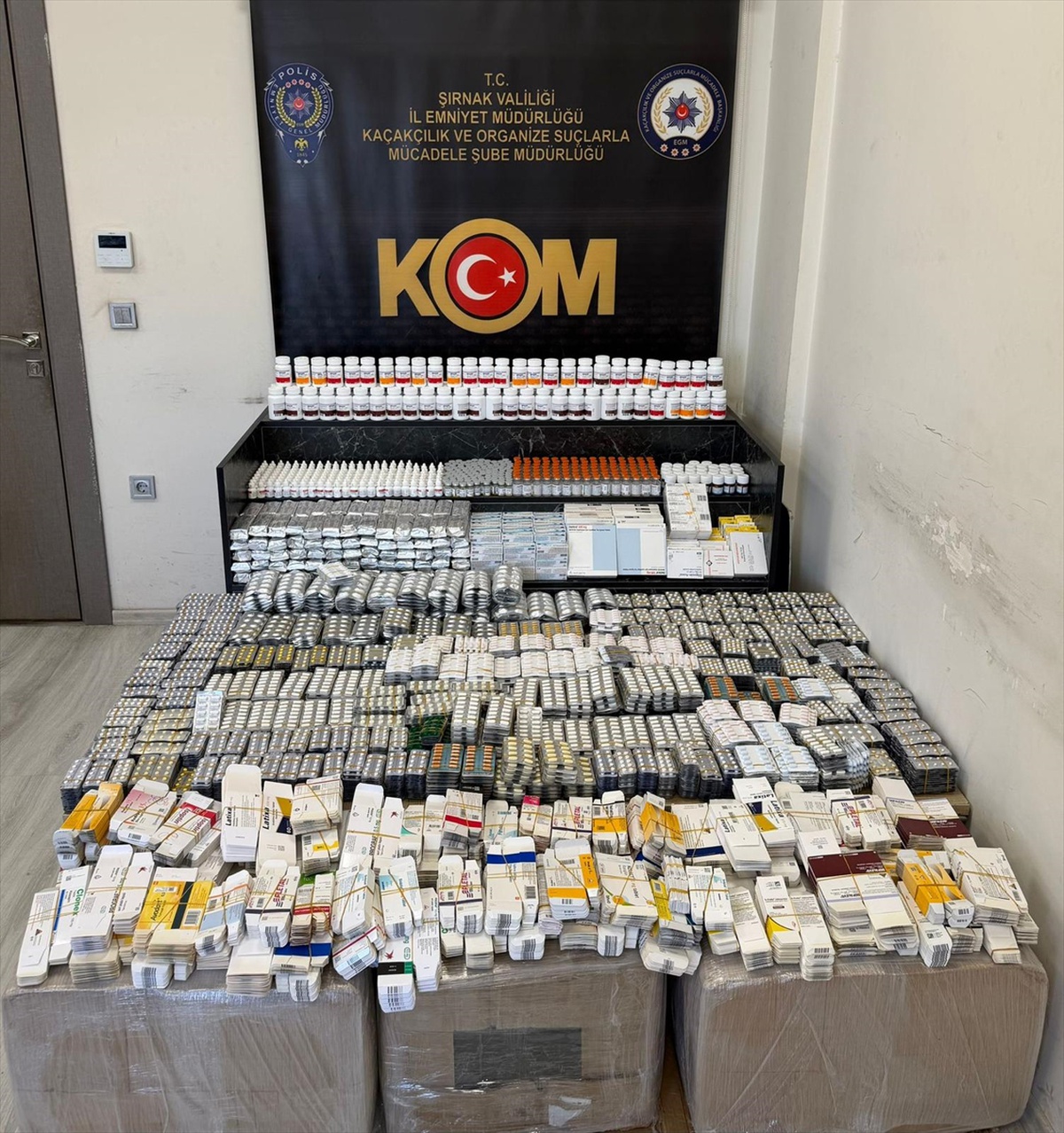 Şırnak\'ta kaçakçılık ve asayiş operasyonlarında 33 şüpheli hakkında işlem yapıldı