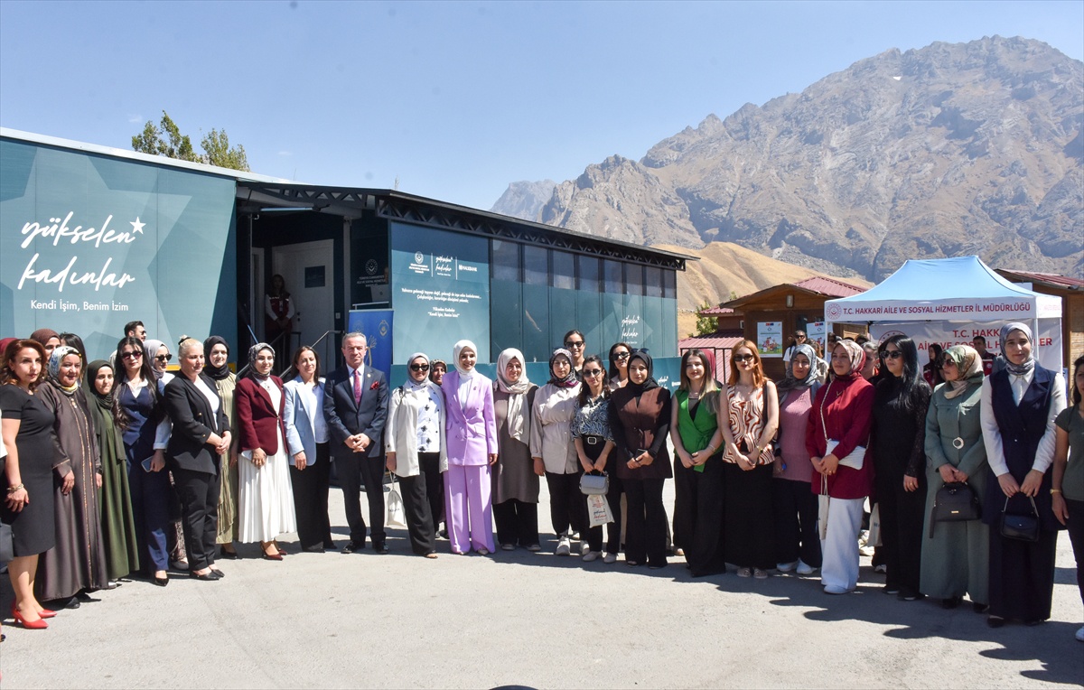 Aile ve Sosyal Hizmetler Bakanı Göktaş, Hakkari\'de konuştu:
