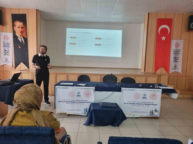 Samsun Ladik'te akran zorbalığına karşı 4 günlük eğitim başladı; 50 eğitimci katılıyor