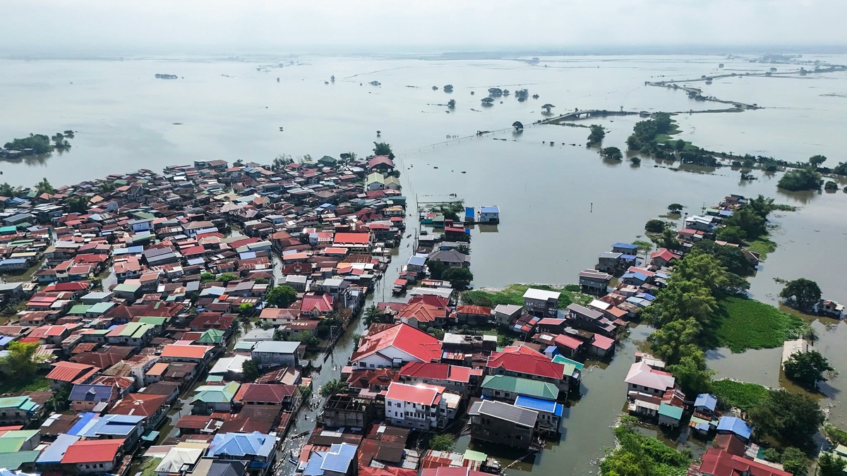 Filipinler\'de muson ve siklonların yol açtığı sellerde 43 kişi hayatını kaybetti