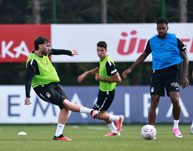 Beşiktaş'ta Italiano yönetiminde Erzurumspor FK maçı hazırlıkları başladı