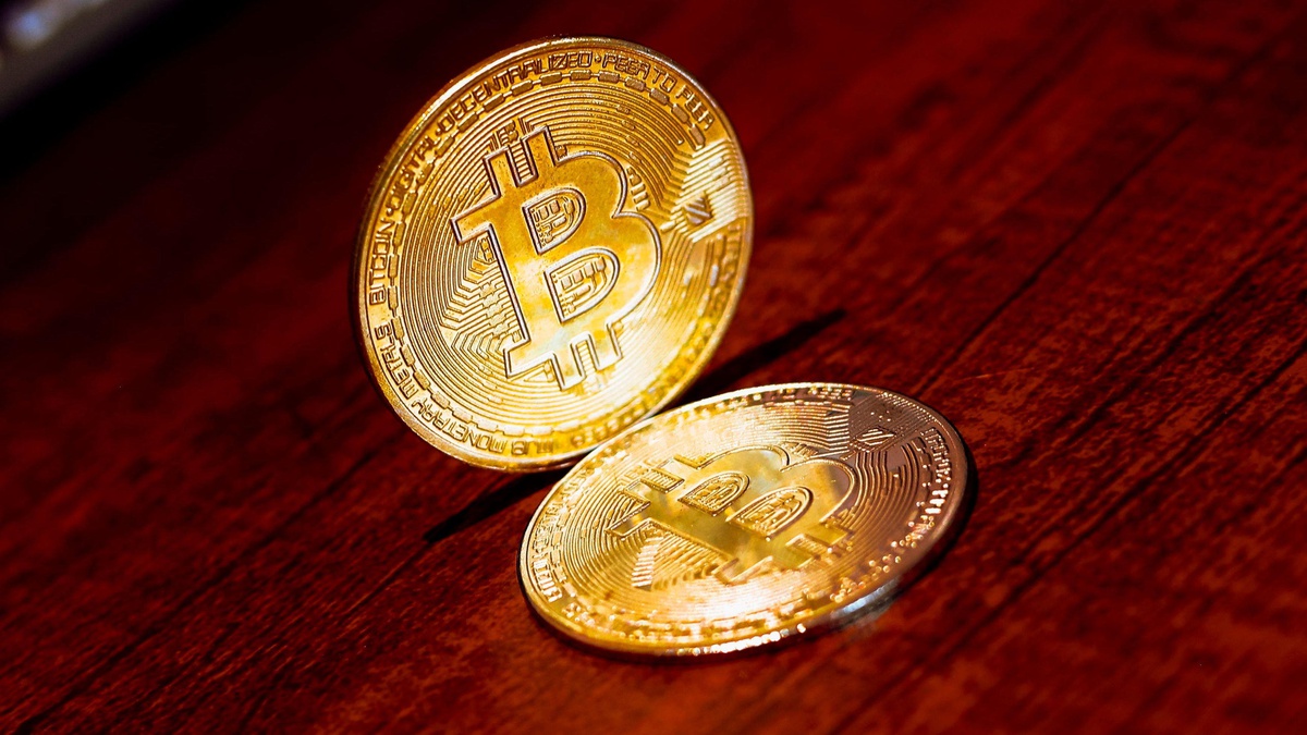 Bitcoin\'i bu kez faiz beklentisi sıkıştırdı