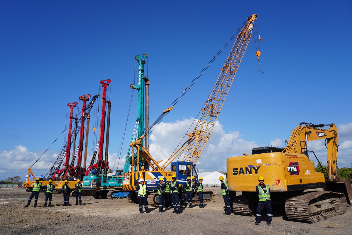Çinli şirketler Endonezya\'nın atıktan enerji üretimi projelerine tekliflerde öncü