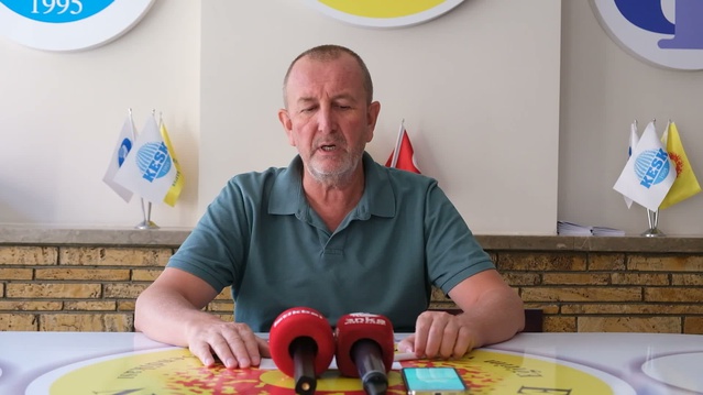 Eğitim-Sen Eskişehir: MEB'in kıyafet dayatmasına okul sorunlarıyla yanıt verdik