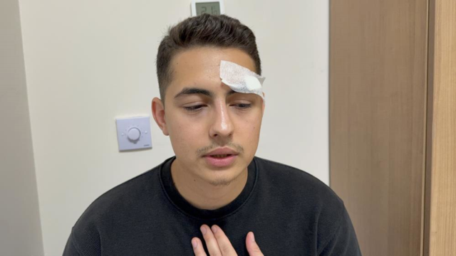 Hastanede akılalmaz saldırı! Sağlık çalışanının omzu kırıldı