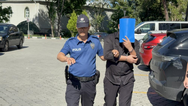 Hastanede akılalmaz saldırı! Sağlık çalışanının omzu kırıldı