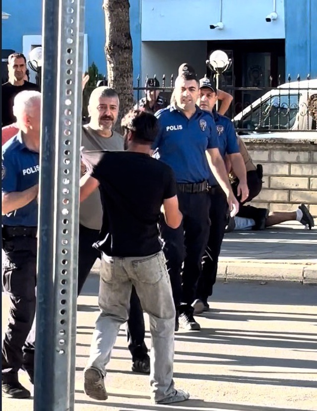 Bolu'da inşaat ve yol kenarındaki kavgaya polis müdahale etti, iki grup gözaltında