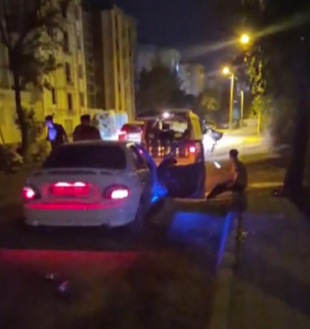 Kahramanmaraş Onikişubat\'ta bıçaklı kavgada 1\'i ağır 2 kişi yaralandı