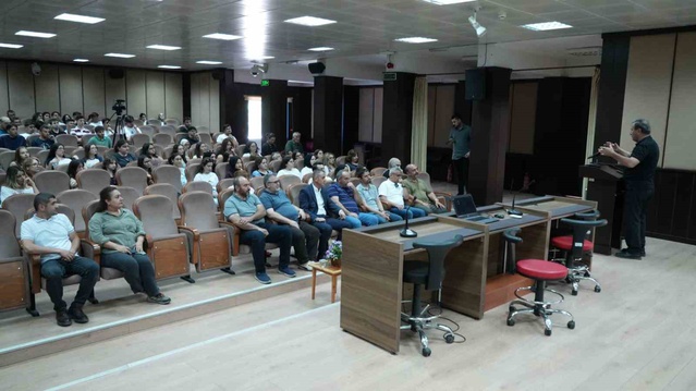 KBÜ Tıp Fakültesi'nde birinci sınıf öğrencileri için dört günlük oryantasyon programı başladı