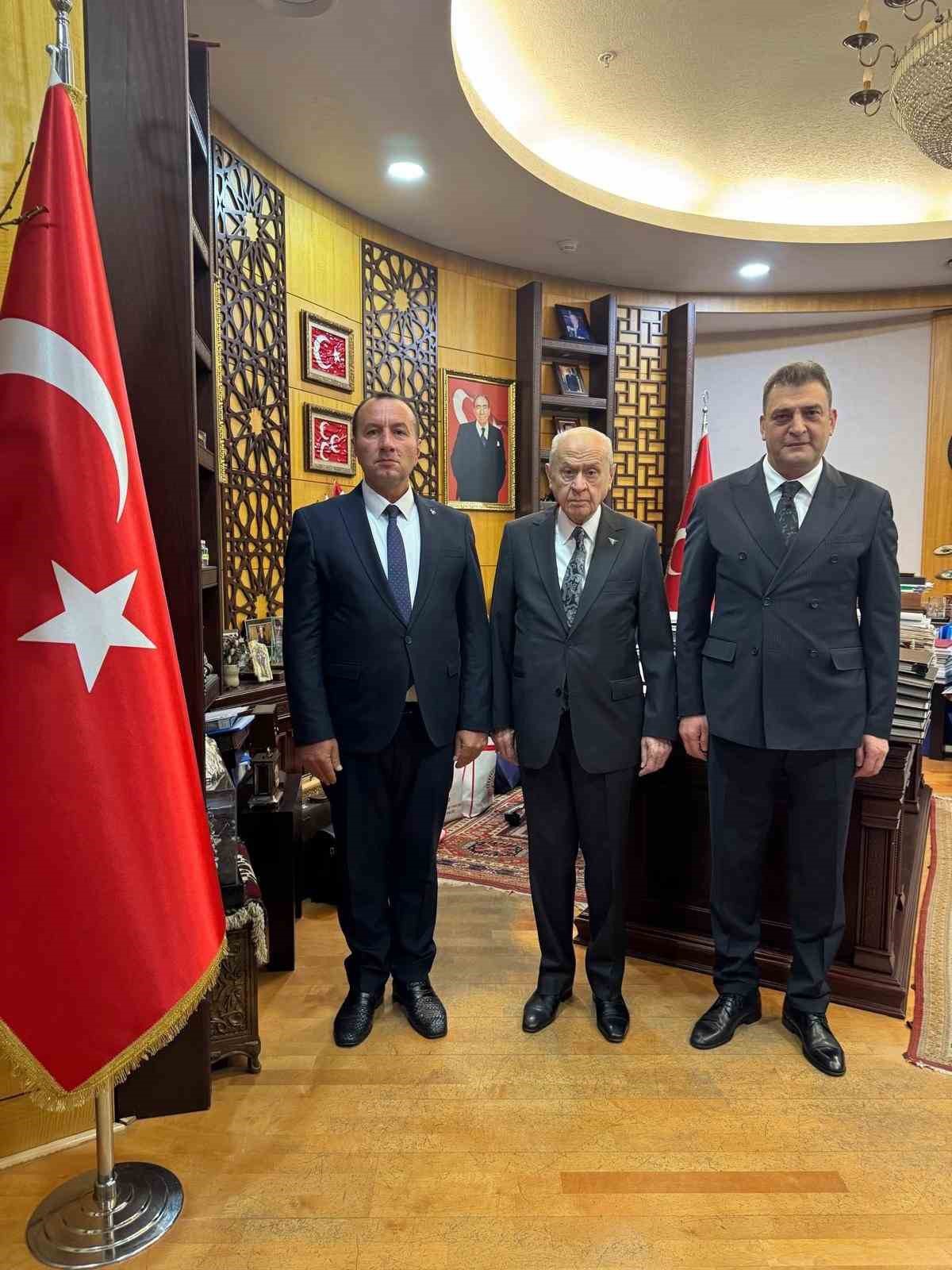 MHP Bursa İl Kongresi'nde Mehmet Emin Özcanbaz tek aday olarak başkanlığa seçilecek