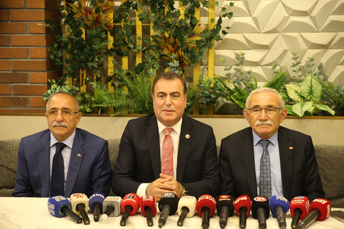 MHP Eskişehir İl Başkanı Sezer, il kongresine davet etti
