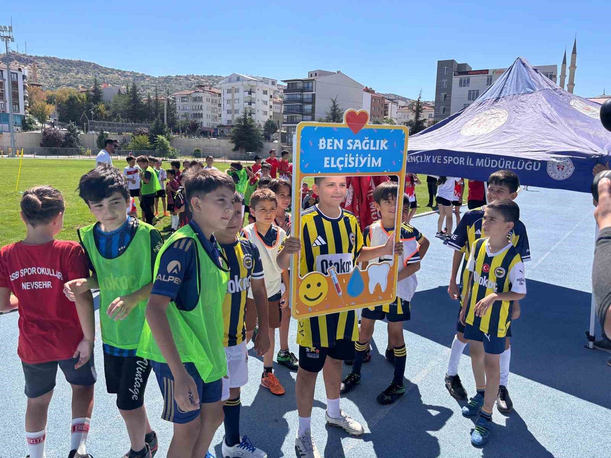 Nevşehir\'de Halk Sağlığı Haftası\'nda çocuklara sağlıklı yaşam eğitimi verildi