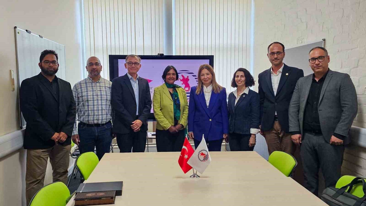 OMÜ, Edinburgh Napier Üniversitesi ile stratejik iş birliği protokolü imzaladı