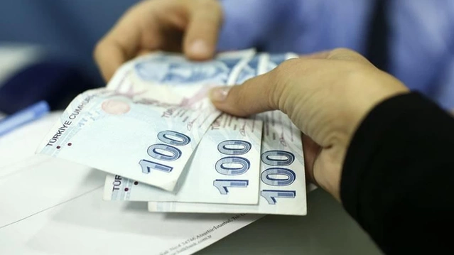 Yeni OVP ile Ocak 2027 zam oranları belli oldu, İşçi emeklisi yüzde 9, memur yüzde 7 alacak