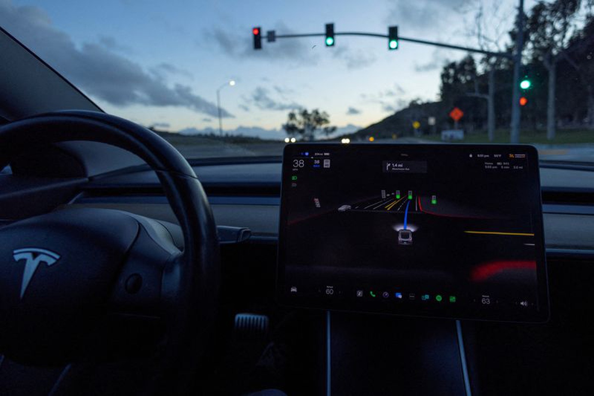 Tesla\'nın FSD sistemi Slovenya\'da onaylandı, AB genelinde karar yaklaşıyor