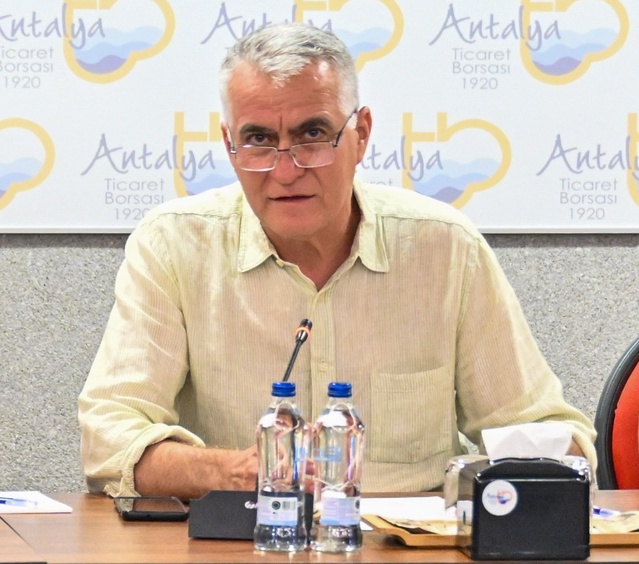 Antalya'da zeytin rekoltesinin yüzde 40 artması beklenirken üretici taban fiyat istedi