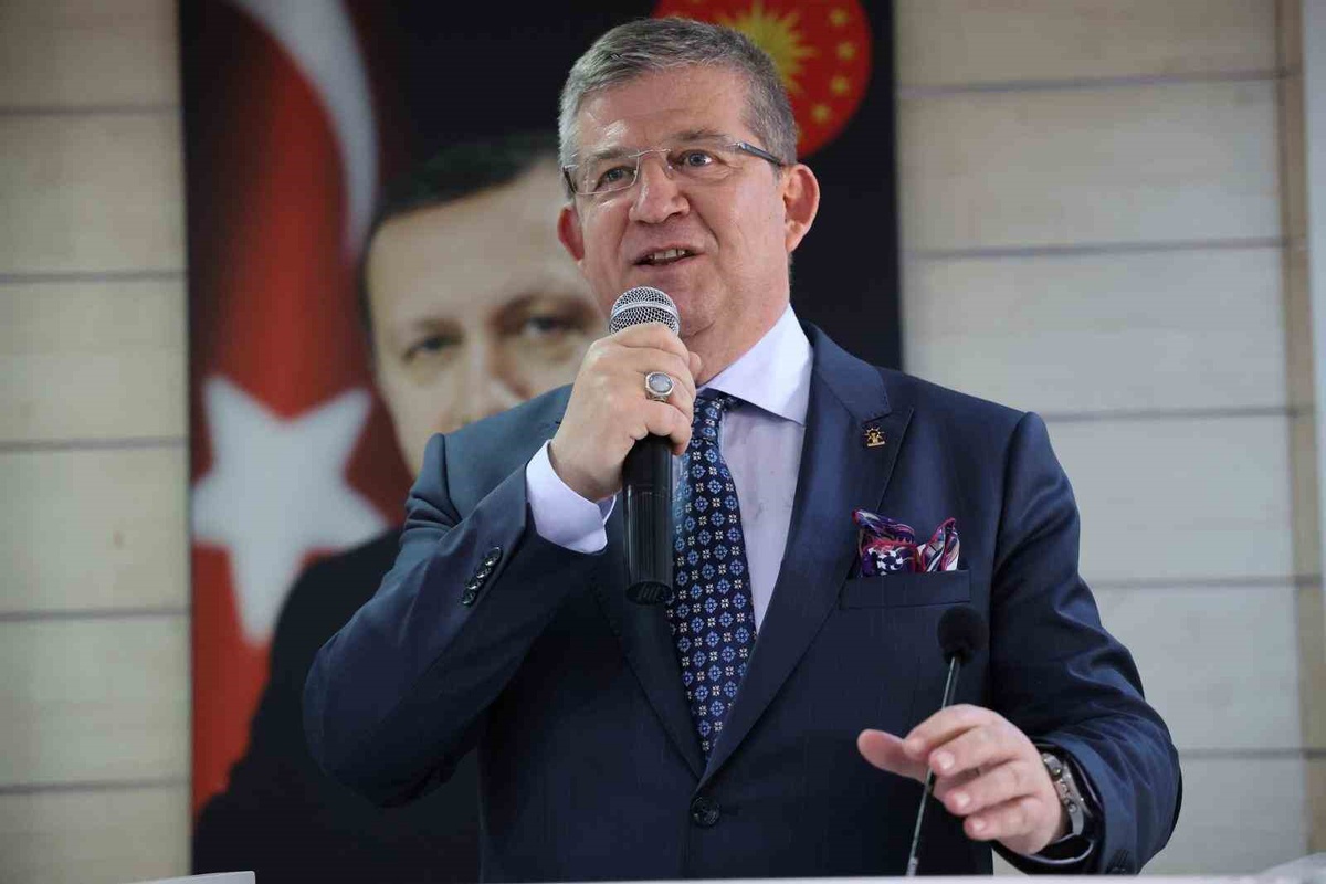 AK Parti Denizli İl Başkanı Subaşıoğlu, otobüs güzergahı mağduru esnafın sesini duyurdu