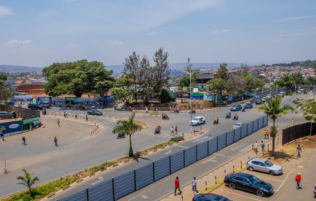Ruanda\'da Çin destekli 10 kilometrelik yol genişletme projesi başladı