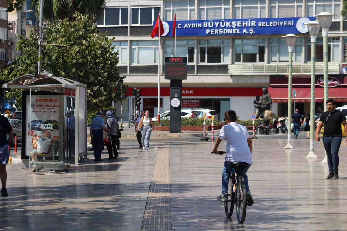 Aydın’da ikamet izinli yabancı sayısı 2 yılda yüzde 4 arttı
