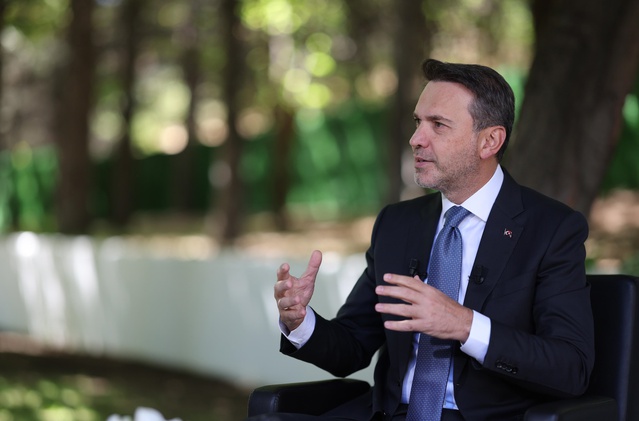Bakan Bayraktar: Enerji vizyonumuzu yeni elektrik dünyasına göre hazırlıyoruz
