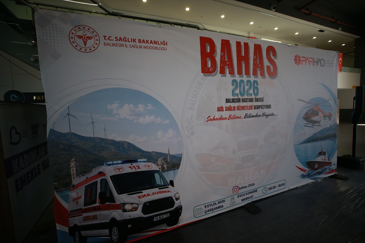Balıkesir\'de hastane öncesi acil sağlık sempozyumu düzenlendi, saha çalışanları buluştu