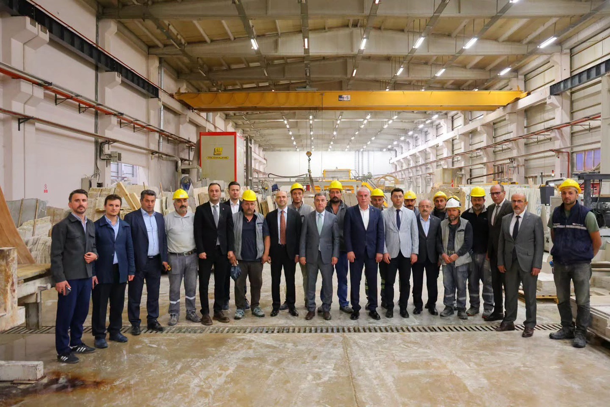 Bayburt’ta doğal taş sektörüne yönelik yatırımlar ele alındı