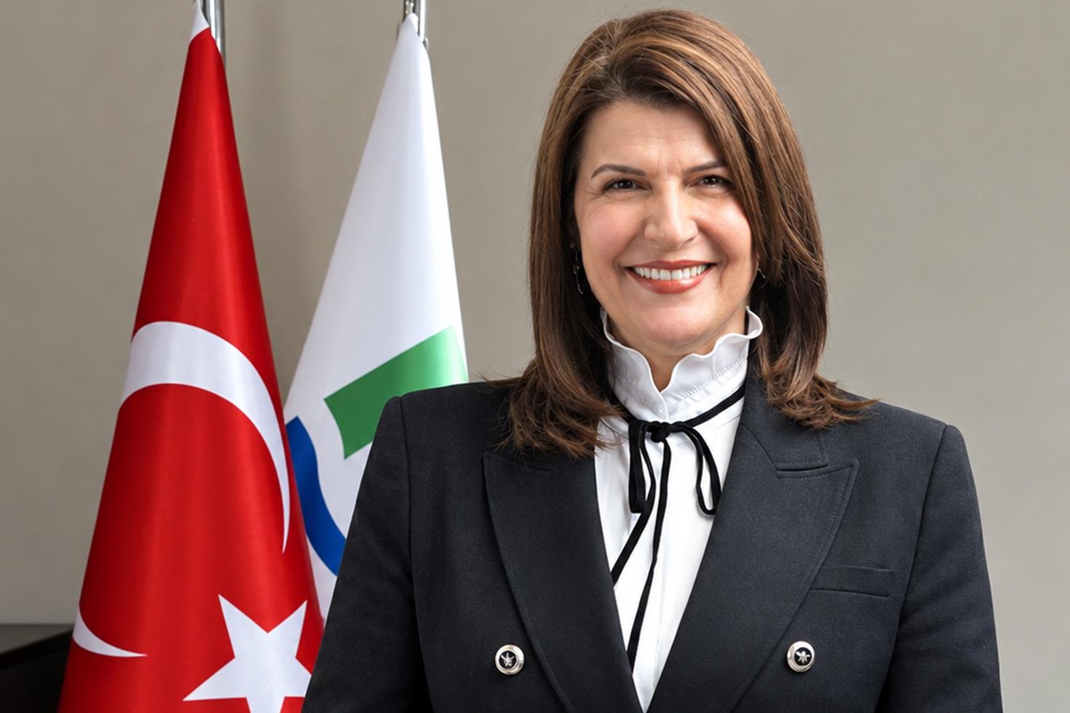 İzmir'de CHP'ye büyük şok.. AK Parti'ye geçiyor