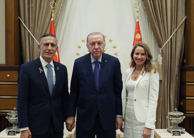 Cumhurbaşkanı Erdoğan, ABD'nin Ankara Büyükelçisi Barrack'ı kabul etti