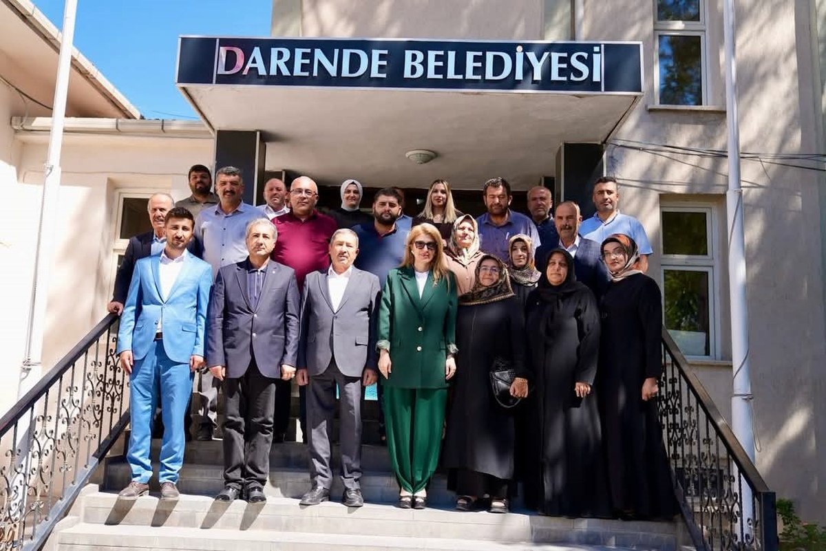 Darende\'de Başkan Bozkurt ve Milletvekili Ölmeztoprak yatırım alanlarını gezdi