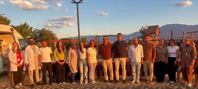 Erzincan’da Halk Sağlığı Haftası’nda vatandaşların boy-kilo ölçümü yapıldı