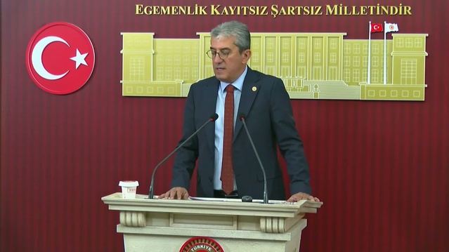 Gökhan Günaydın: "Siyasi olmasaydı, 4 bin sayfalık iddianame ile İmamoğlu yargılanırken Gökçek sakız çiğneyerek etrafta dolaşır mıydı?"
