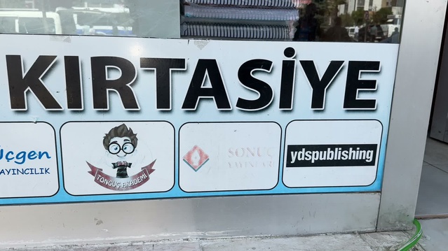 Yüksekova'da kırtasiye esnafından zincir marketlere tepki ve yasal düzenleme çağrısı
