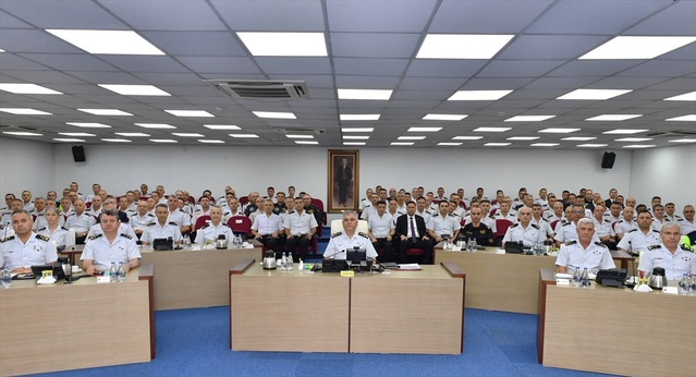 Jandarma Genel Komutanı Orgeneral Çardakcı, 81 il komutanıyla videokonferansta buluştu